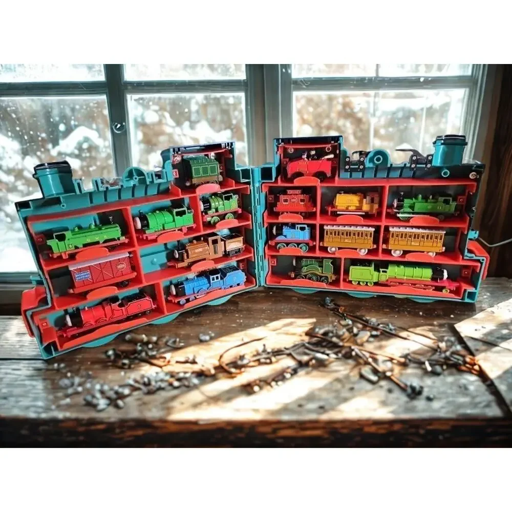 Thomas The Train 2002 Carrying Case With 17 Metal Cars